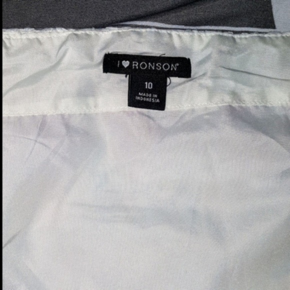 I Heart Ronson Crop Top Floral Zipper Front - Picture 5 of 5